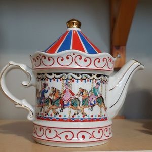 Merry-Go-Round Tea Pot